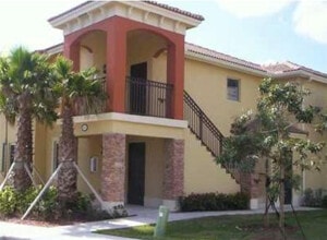 Building Photo - 970 NE 34th Ave