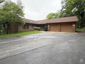 Building Photo - 408 Rakestraw Rd
