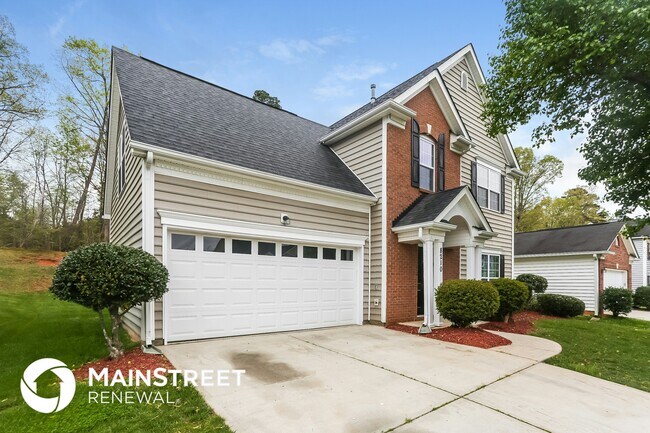 Foto del edificio - 8210 Chatham Oaks Dr