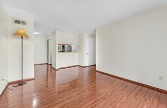 Building Photo - 6161 Reims Rd