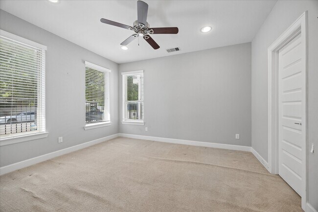 Building Photo - 4107 Austin St