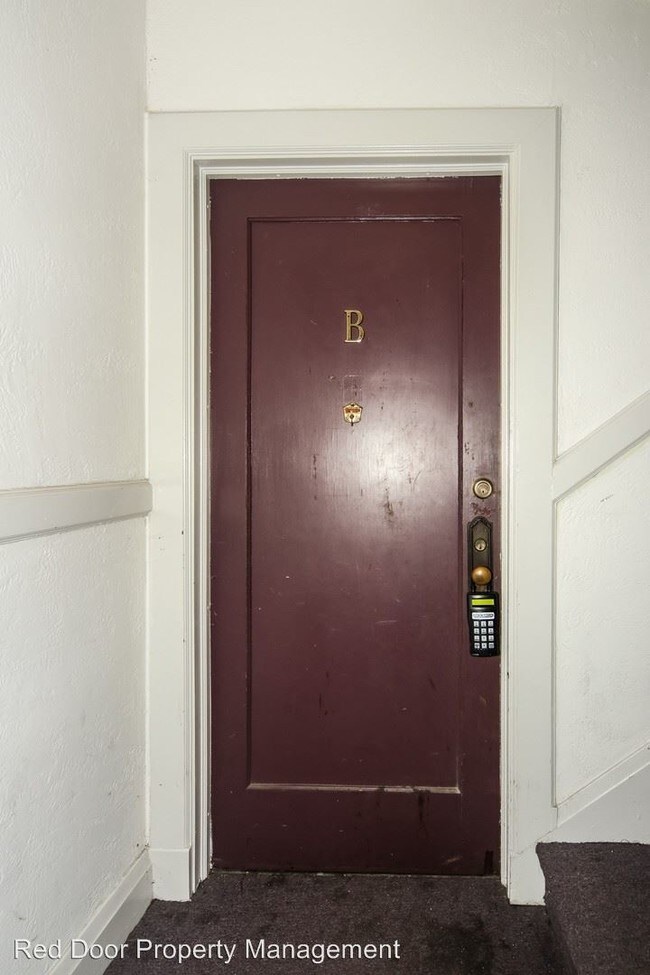 Foto del edificio - 3551 N Washington Blvd