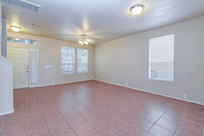 Building Photo - 29711 Valley Center Dr