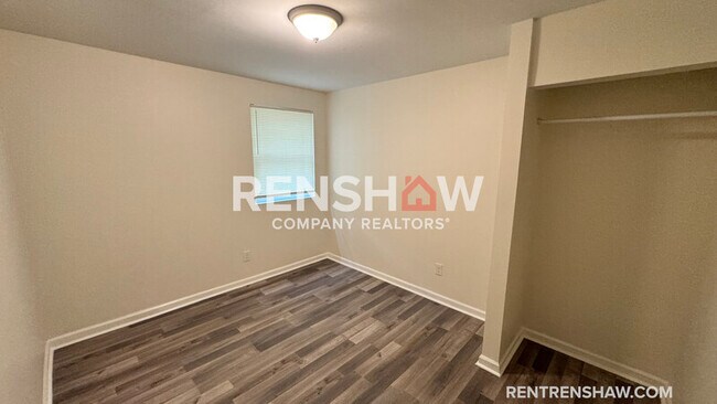 Foto del edificio - 288 Leath St