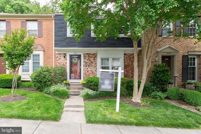 Building Photo - 7834 Butterfield Ln