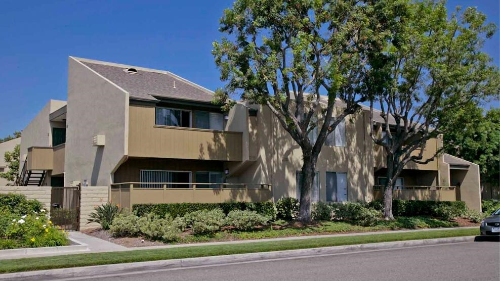 Cerritos Apartments in Cerritos, CA Westside Rentals