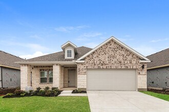 Building Photo - 2213 Trailside Dr