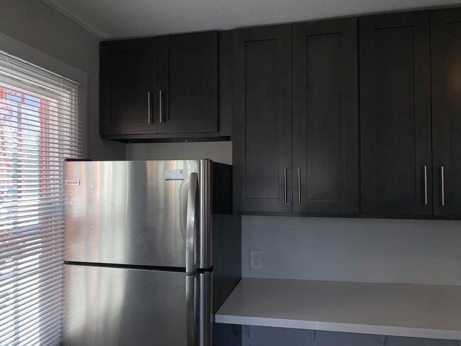 Kitchen - 1428 Echo Park Ave