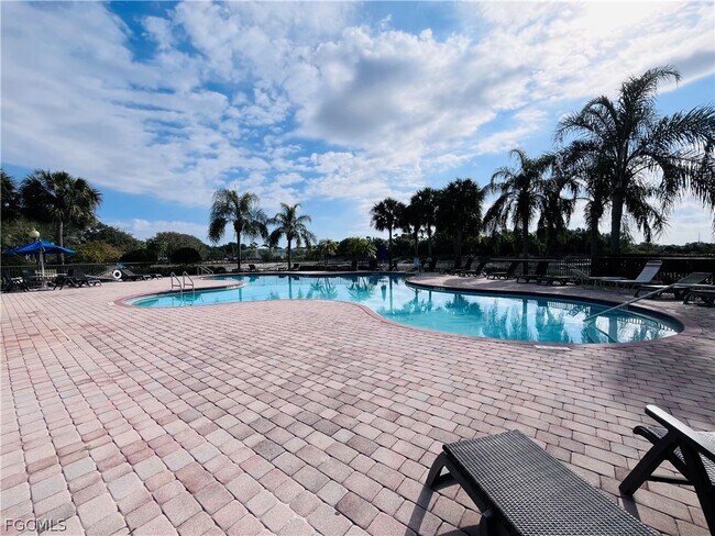 Building Photo - 10601 Crossback Ln