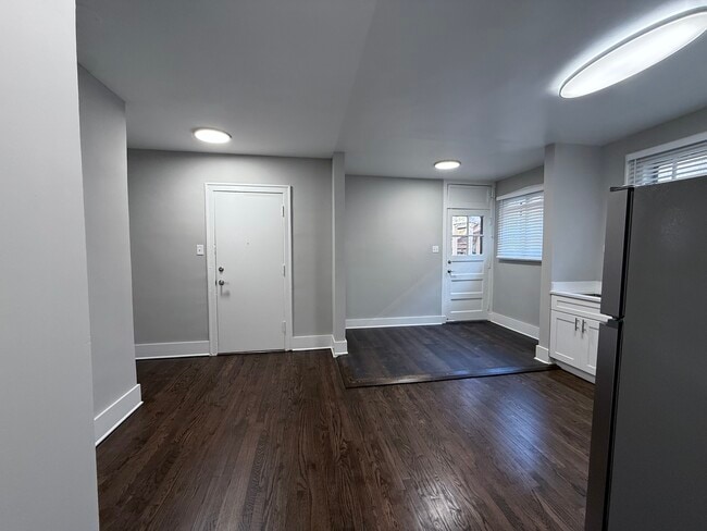 Espacio vital - Rogers Park Apartments