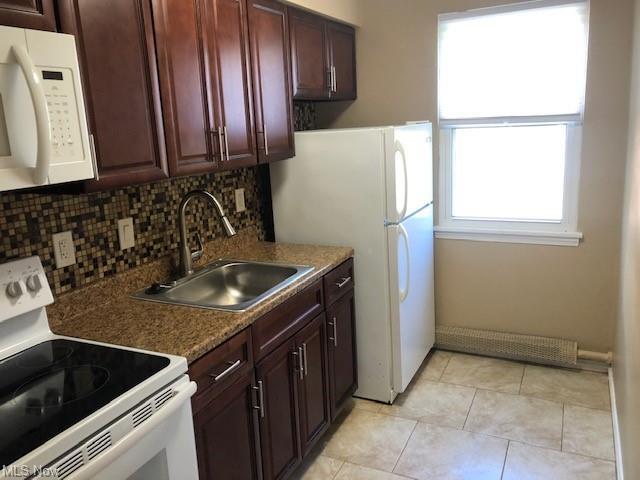Foto del edificio - 13809 Cedar Rd