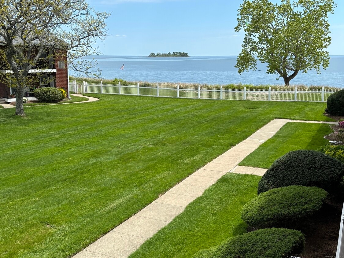 Primary Photo - 51 E Broadway