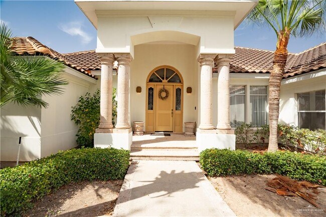 Foto del edificio - 37 Red River Dr