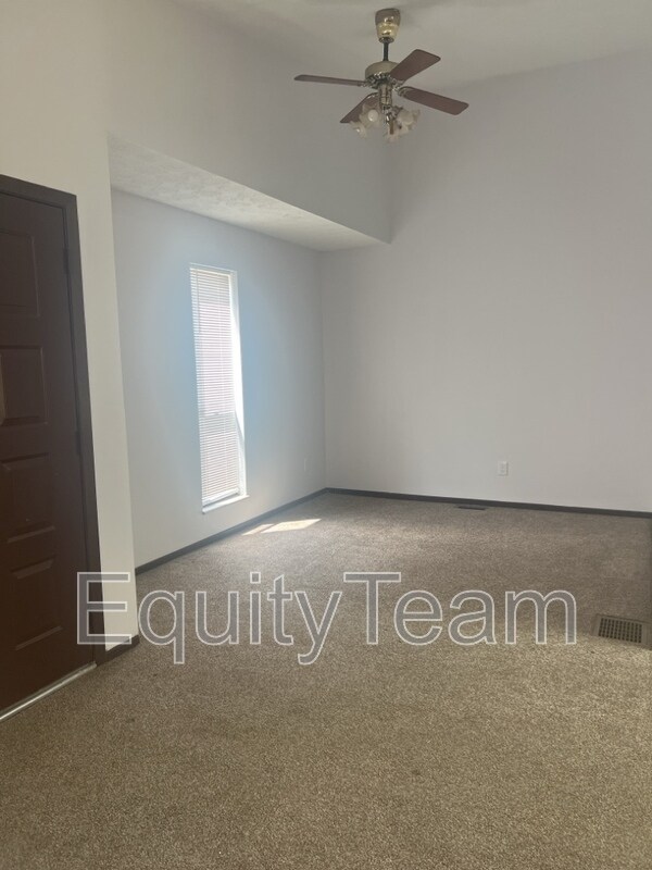 Building Photo - 2232 Joshua Cir