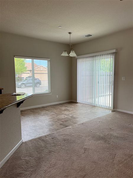 Building Photo - 2087 Moss Glen Loop