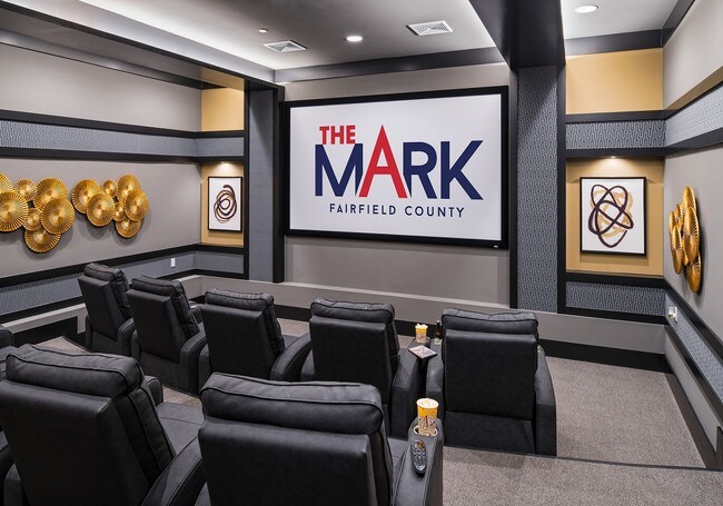 Cine privado para residentes - The Mark | Fairfield County