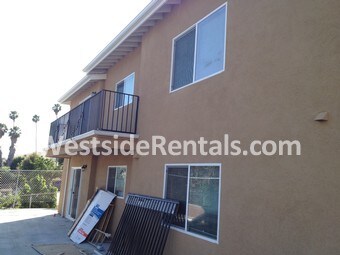 Primary Photo - 3320 Linda Vista Ter