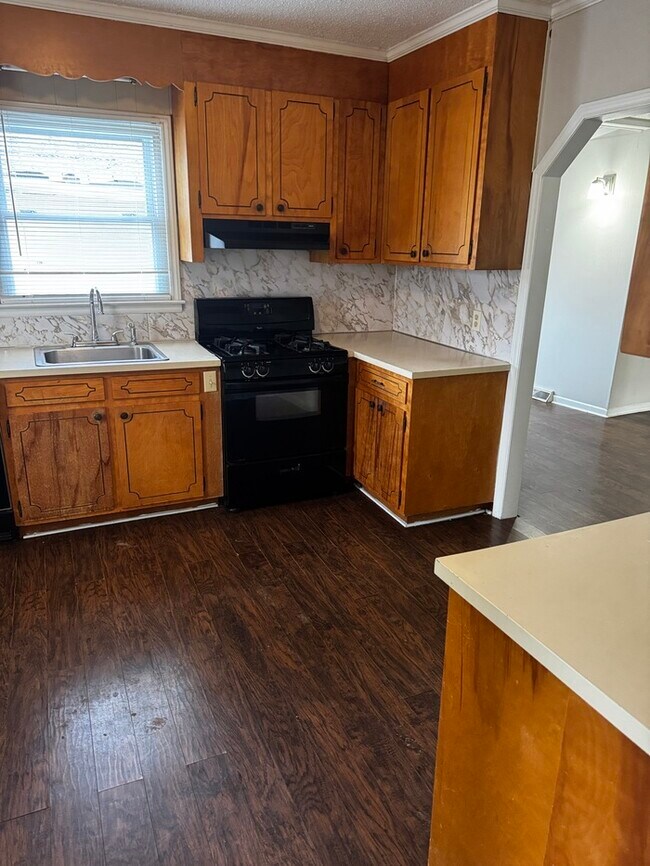 Foto del edificio - 512 S Zion St