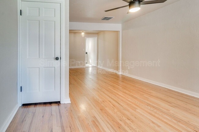 Building Photo - 1421 Classen Dr