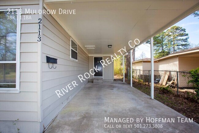 Foto del edificio - 2113 Muldrow Dr