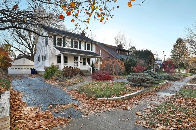 Foto del edificio - 43 Northridge Rd