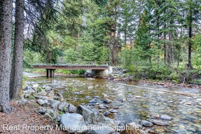 Building Photo - 3 br, 3 bath House - 7070 Nez Perce Rd.