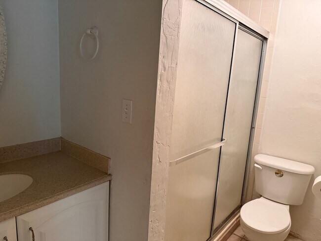 Foto del edificio - Spacious 2bd/2ba home for rent!