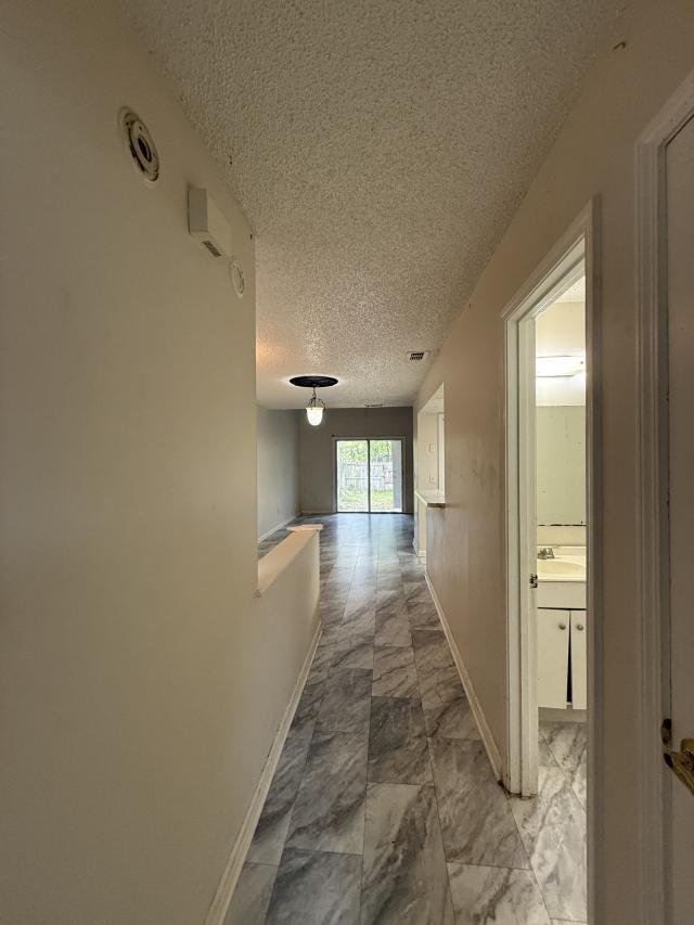 Foto del edificio - 2 bedroom in Jacksonville FL 32210