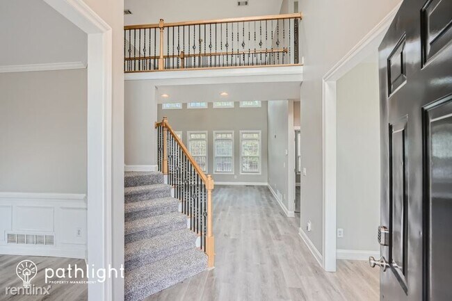 Building Photo - 5 br, 5.5 bath House - 7622 Capps Ridge La...