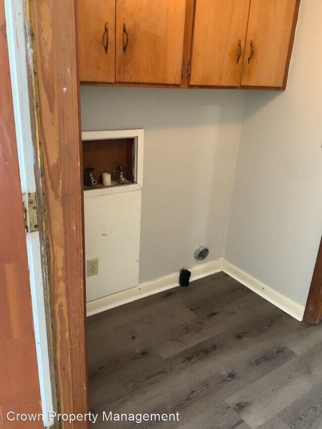 Building Photo - 3 br, 2 bath House - 7244 Fontana