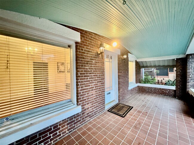 Foto del edificio - 1016 W Alabama St