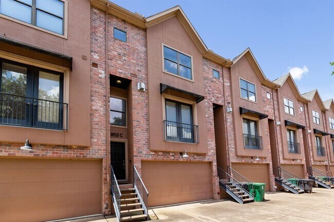 Foto del edificio - 953 Yale St