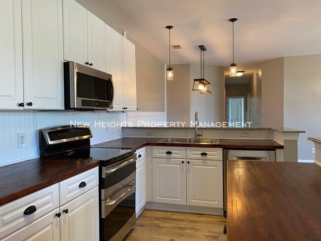 Building Photo - 1512 Deene Park Cir