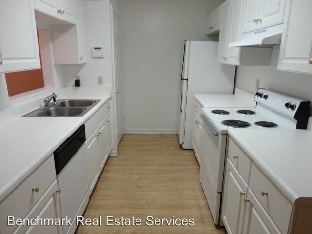 Building Photo - 3 br, 3 bath Apartment - 902-2 Tomahawk Ct.