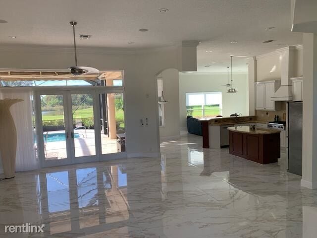 Building Photo - 4 br, 3 bath House - 8055 Woodsmuir Dr