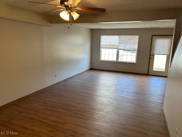 Foto del edificio - 3894 Beech Hill Rd NW