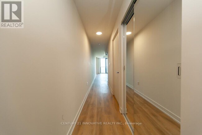 Photo du bâtiment - 181-1181 Sterling Rd