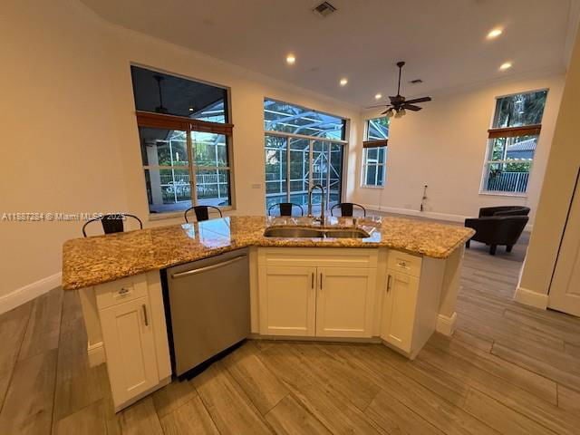 Foto del edificio - 1825 Victoria Pointe Cir