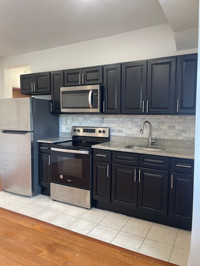 Foto del edificio - 4128 Parkside Ave