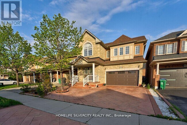 Building Photo - 55 Cobblehill Crescent
