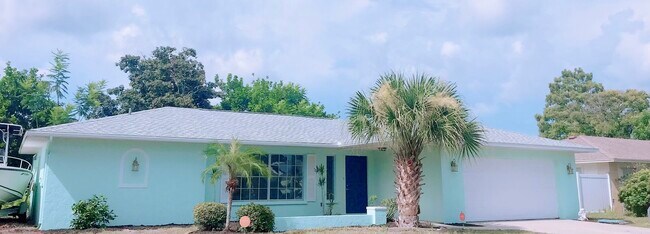 Foto del edificio - 6810 15th Avenue Dr W
