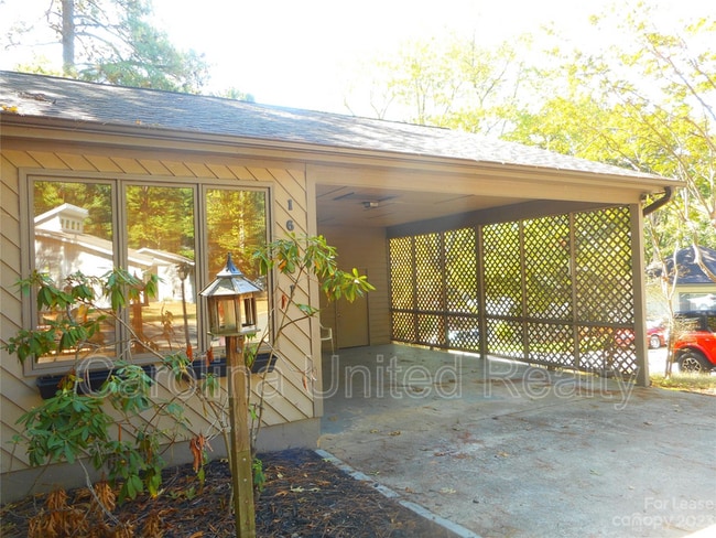 Building Photo - 16161 Tana Tea Cir