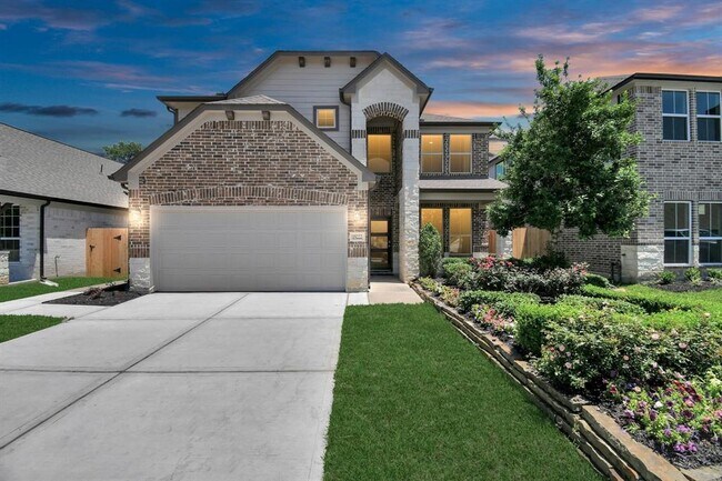 Building Photo - 15222 Pecan Lndg Dr