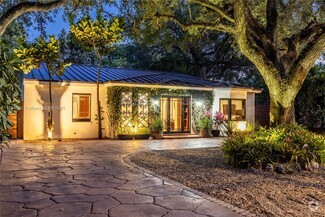 Building Photo - 6870 SW 77th Terrace