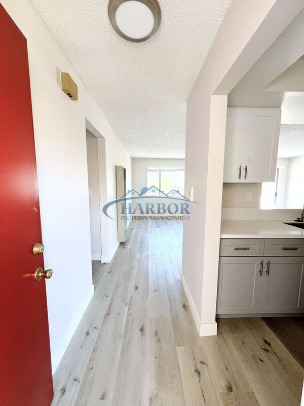 Foto del edificio - 2315 S Grand Ave