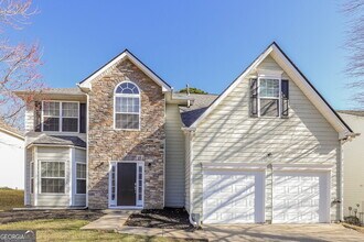 Building Photo - 675 Moonlight Way