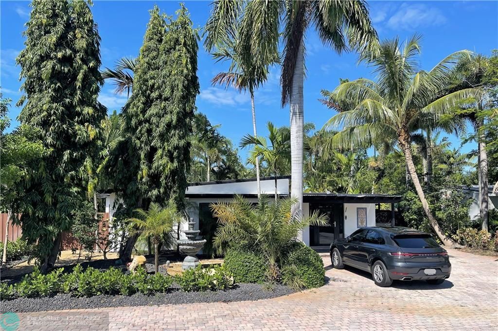 Fort Lauderdale, 
                        , –