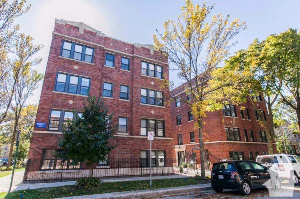Foto principal - 2205 W Eastwood Ave