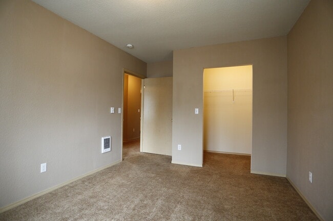 Interior Photo - Gateway Village Apartments