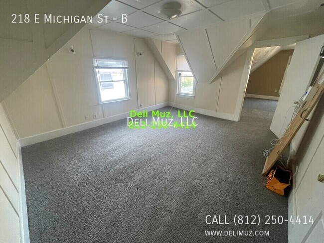 Building Photo - 218 E Michigan St
